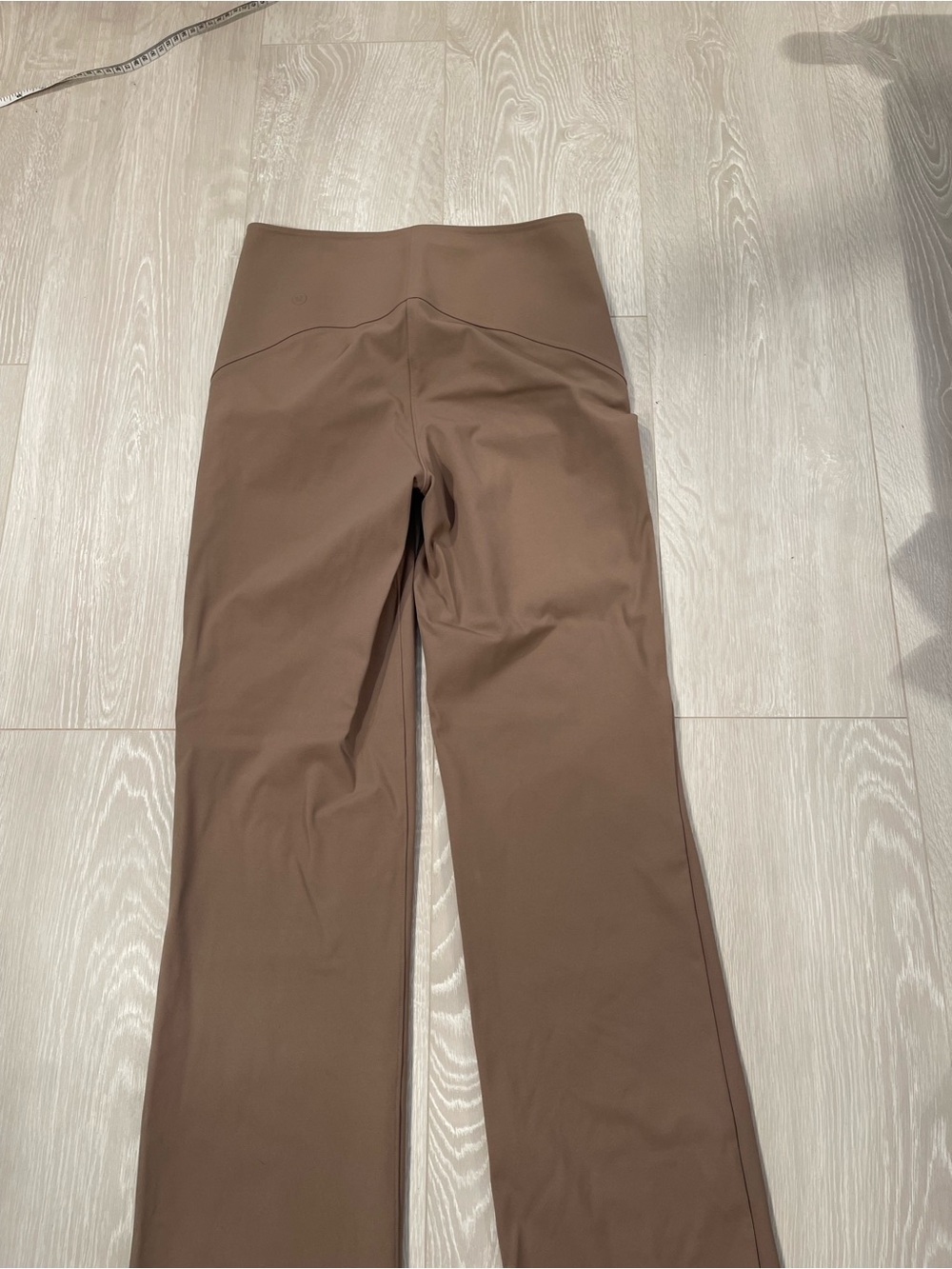 Lululemon Smooth Fit Pull-On High-Rise Pant *Regular Taupe size 6 - Picture 16 of 16